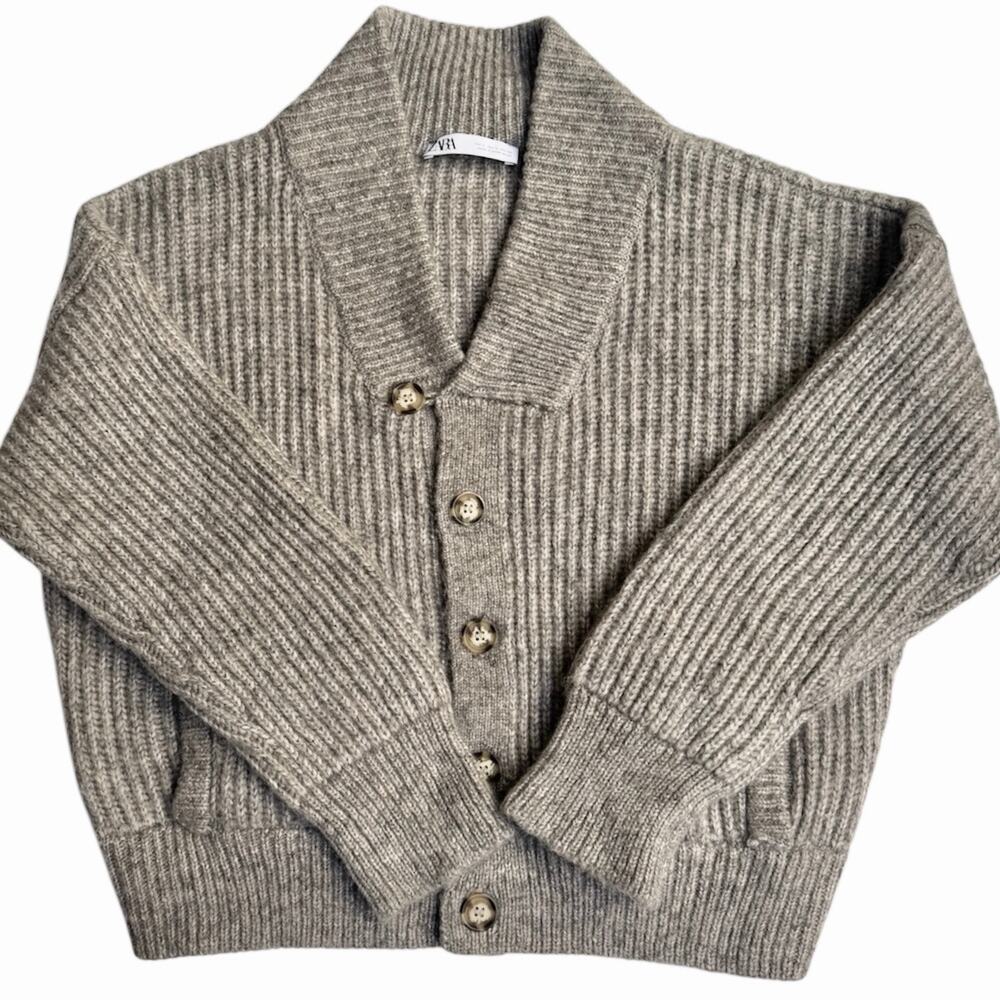 ZARA Knit Cardigan
